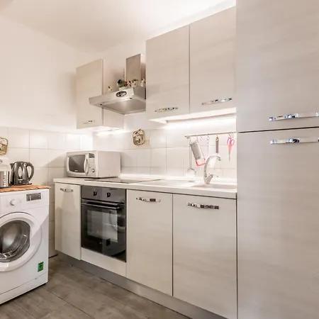 Apartment House Trevi
